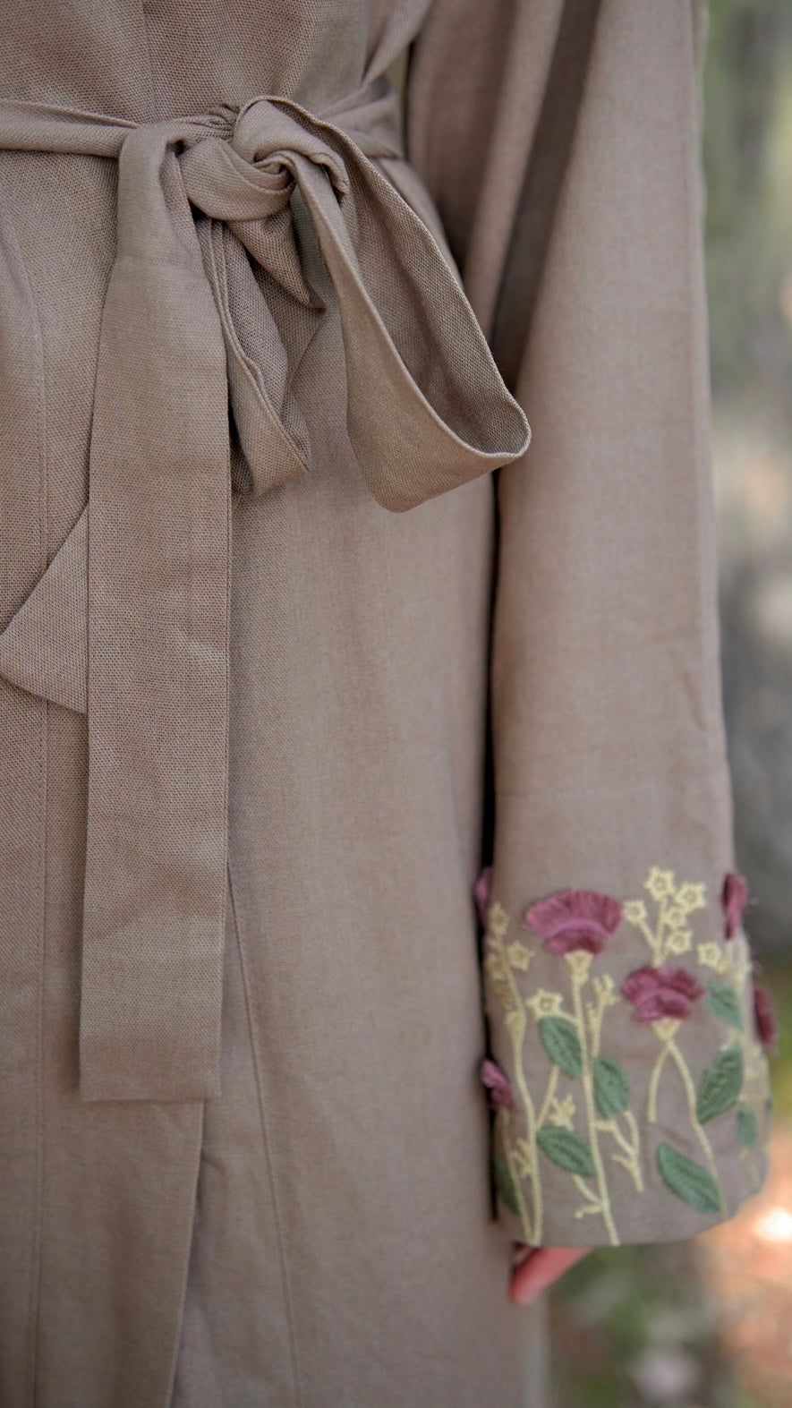 Floral Bloom-dusky mocha