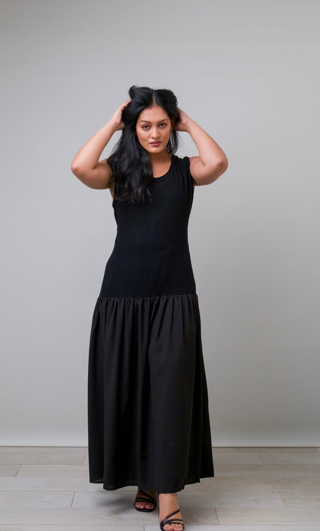 Black sleeveless slip