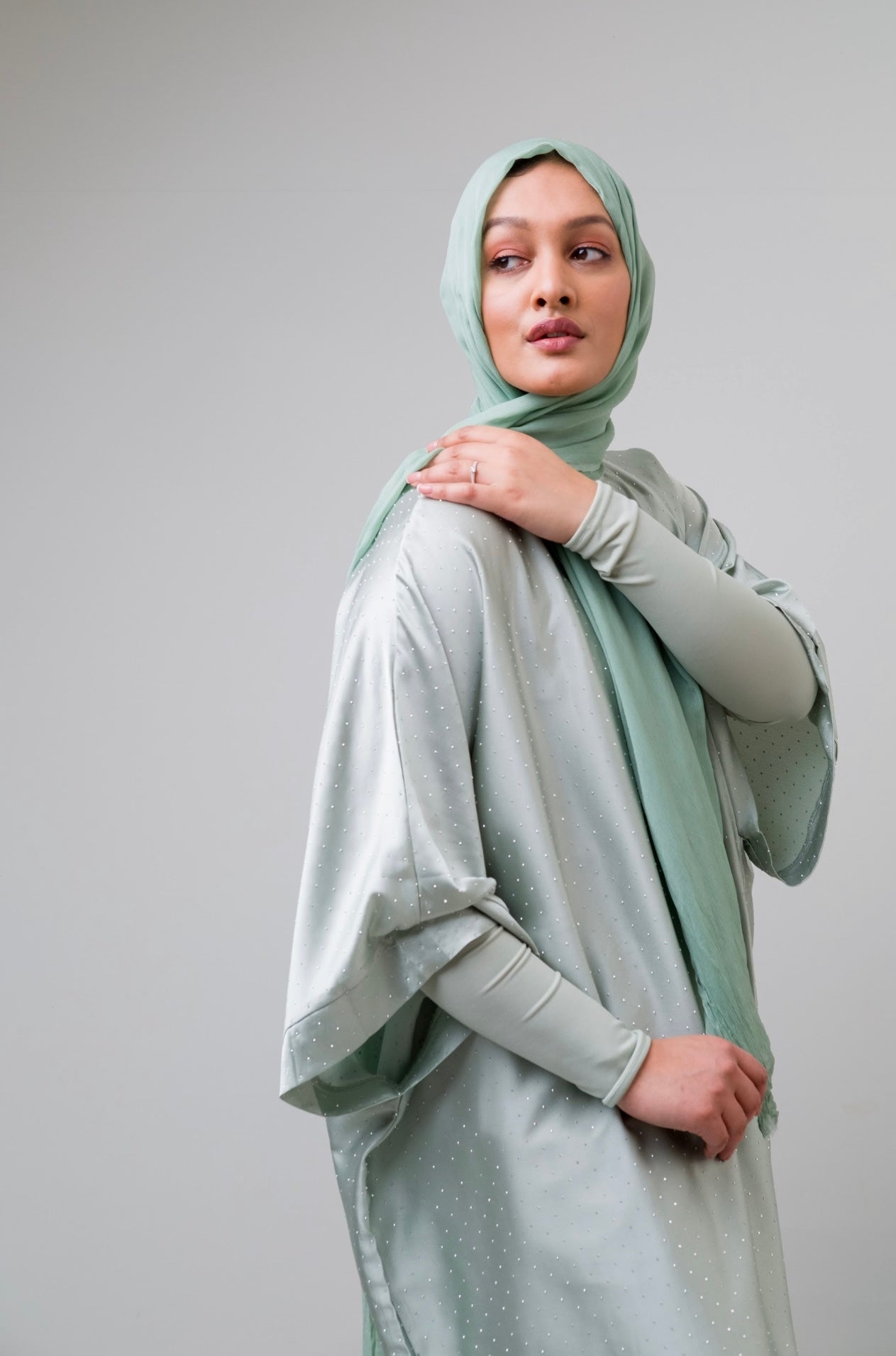 Mint stone embellished kaftan