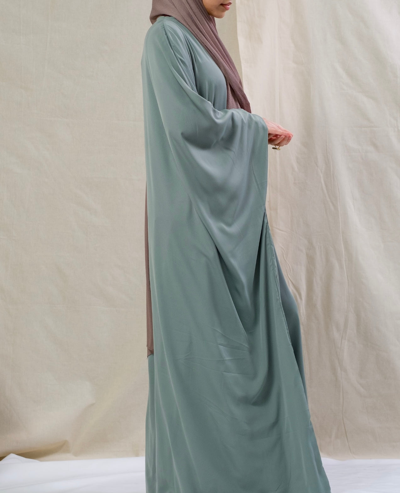 Sea Breeze Batwing Abaya