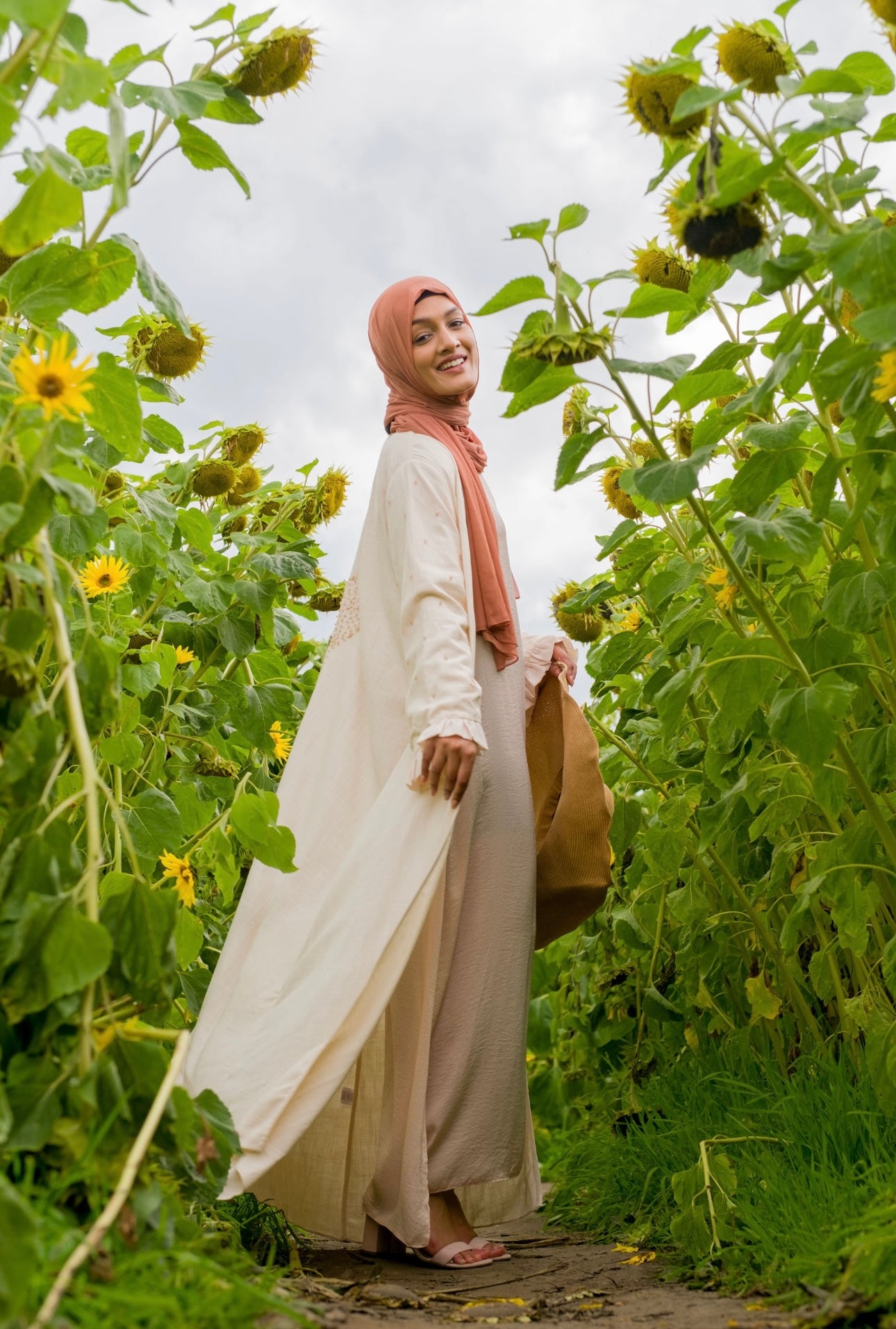 Cream Open Abaya